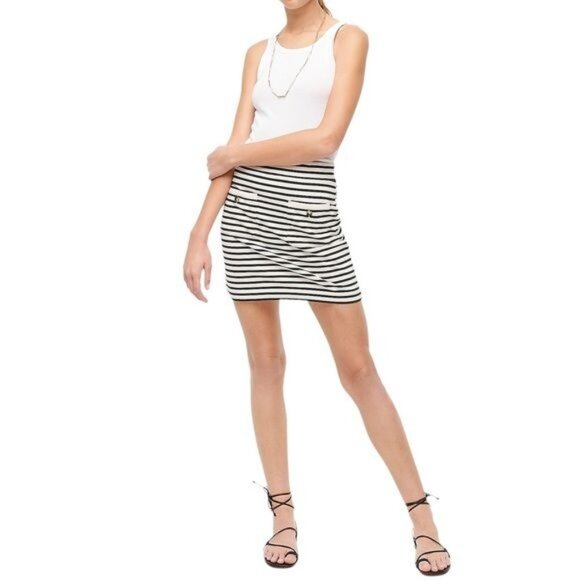 J. Crew Mini Skirt in Stripe Black and Ivory Size Medium NWT - Picture 1 of 4